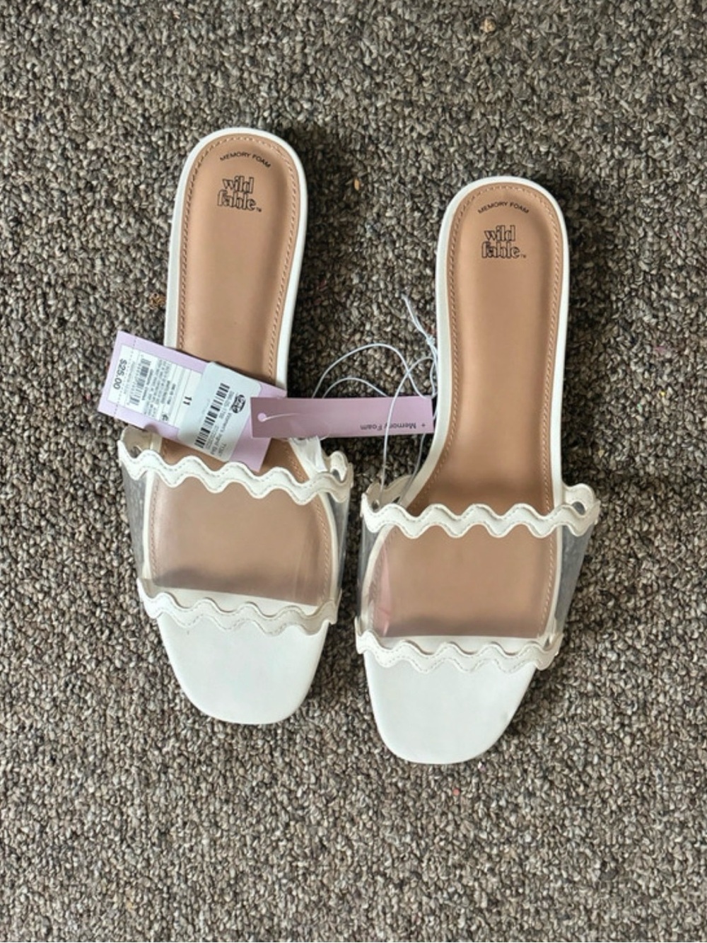 Women’s wild fable Scalloped Sandals